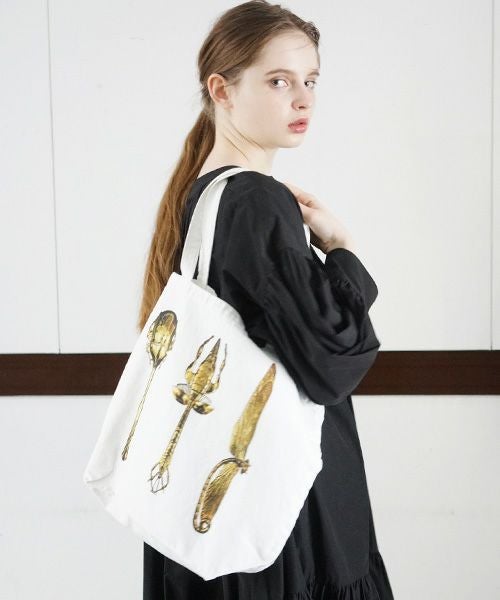 あちゃちゅむ 最新コレクションいち早く紹介。商品を購入できる公式