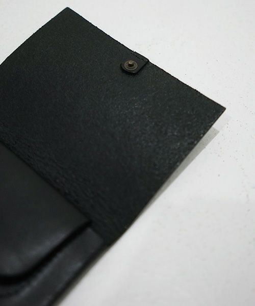 nejicommu.ネジコミュ.MATTER FLAP WALLET [BLACK]