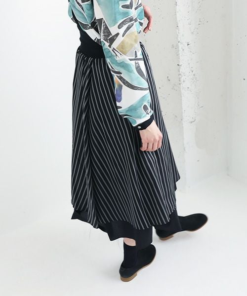 ohta オオタ.black lib reversible skirt [sk-11B]