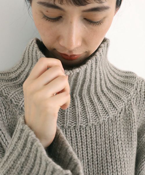 Edwina Hoerl.エドウィナホール.knit[28B/EH41KN-01/greige]_