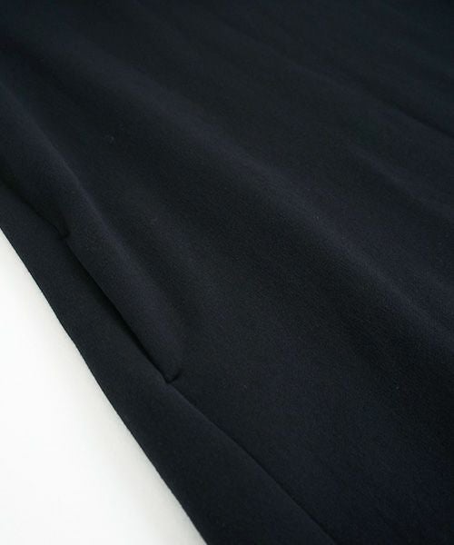 Mochi / home&miles.モチ / ホーム＆マイルズ.v-neck one piece [black]