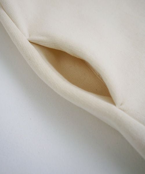 Mochi / home&miles.モチ / ホーム＆マイルズ.sweat one piece [off white]_