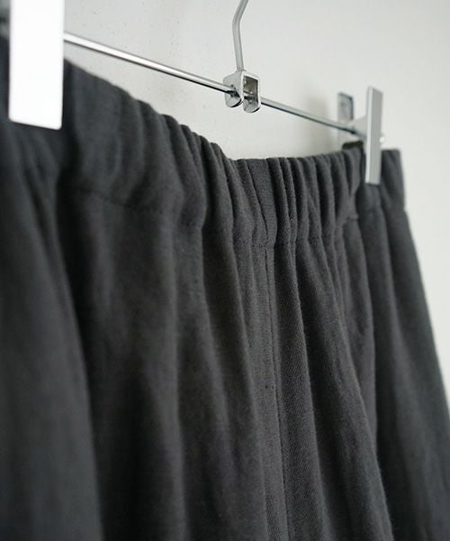 Mochi / home&miles.モチ / ホーム＆マイルズ.wide pants [dark grey・]