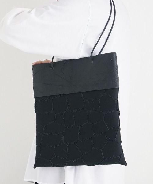 KAGARI YUSUKE.壁布トート・2020[トンボ/bk]