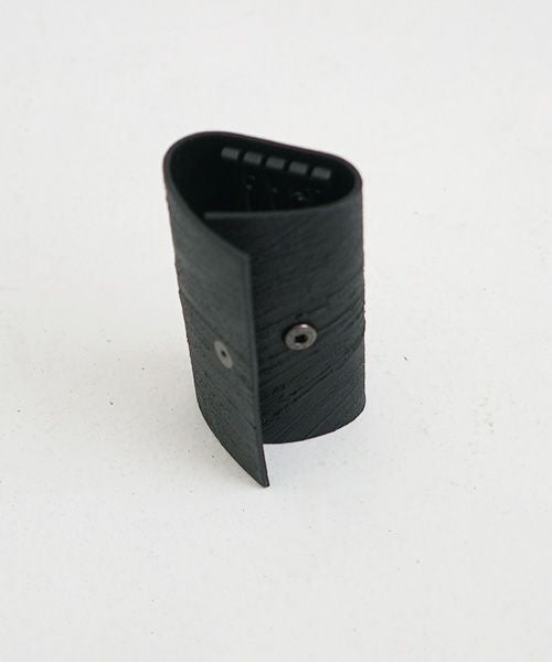 KAGARI YUSUKE.シンプルキーケース[k-06-bk]