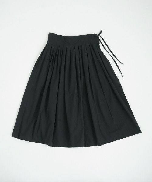 Mochi.モチ.tuck long skirt [ms21-sk-01/black]