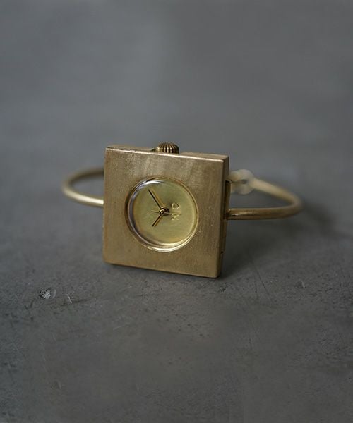 Mochi/モチ.【限定】nejicommu × Mochi.BRIDGE [gold]