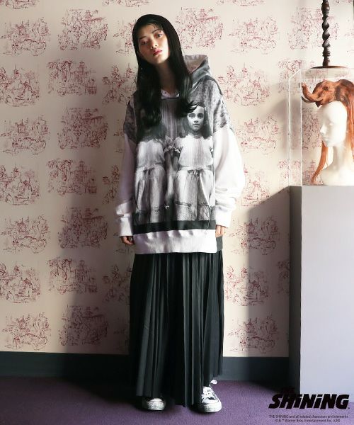 AHCAHCUM あちゃちゅむ シャイニングフーディー [01-211-8601/01白]