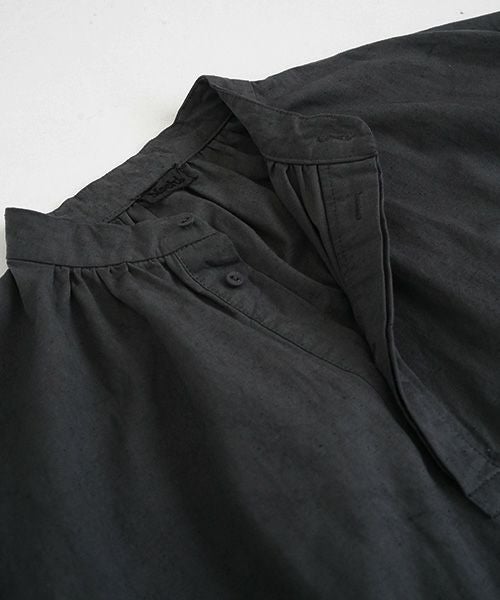 Mochi / home&miles.モチ / ホーム＆マイルズ.smock one piece [charcoal grey]