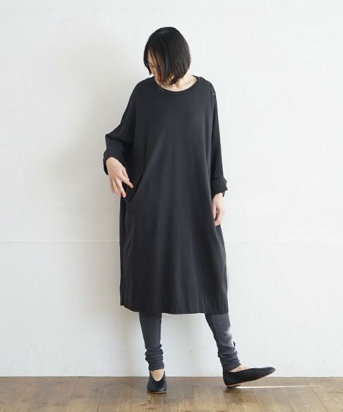 Mochi / home&miles.モチ / ホーム＆マイルズ.dolman one piece [charcoal grey]