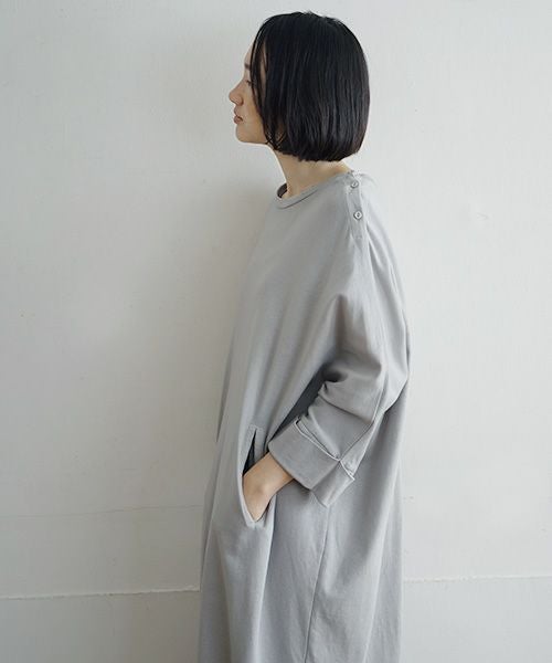 Mochi / home&miles.モチ / ホーム＆マイルズ.dolman one piece [grey fog]