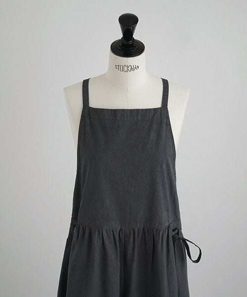 Mochi / home&miles.モチ / ホーム＆マイルズ.apron salopette [charcoal grey]