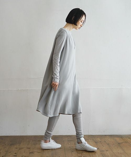 Mochi / home&miles.モチ / ホーム＆マイルズ.v-neck one piece [grey fog]