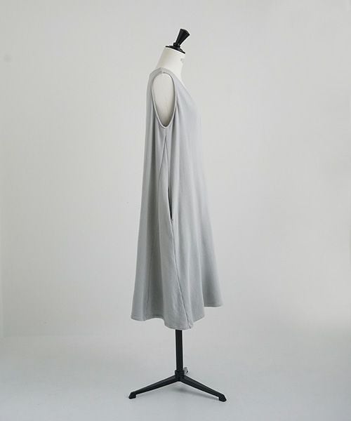 Mochi / home&miles.モチ / ホーム＆マイルズ.v-neck one piece [grey fog]