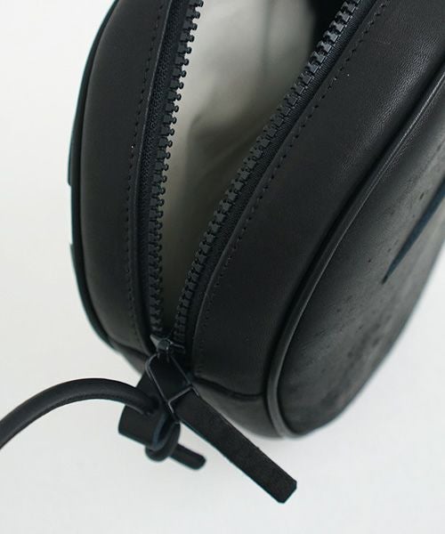 macromauro マクロマウロ.NO LETTER BAG CIRCLE S [BLACK]_