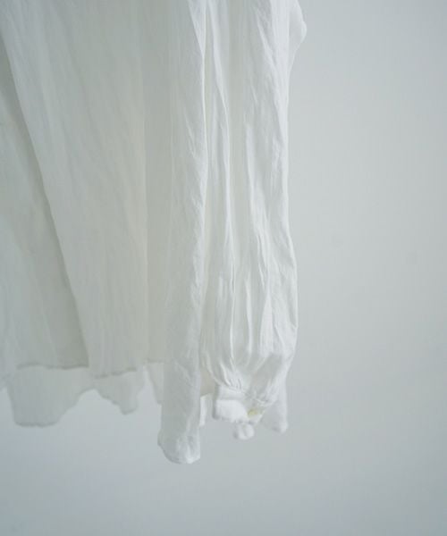 suzuki takayuki.スズキタカユキ.flared blouse [A221-07/nude-i]