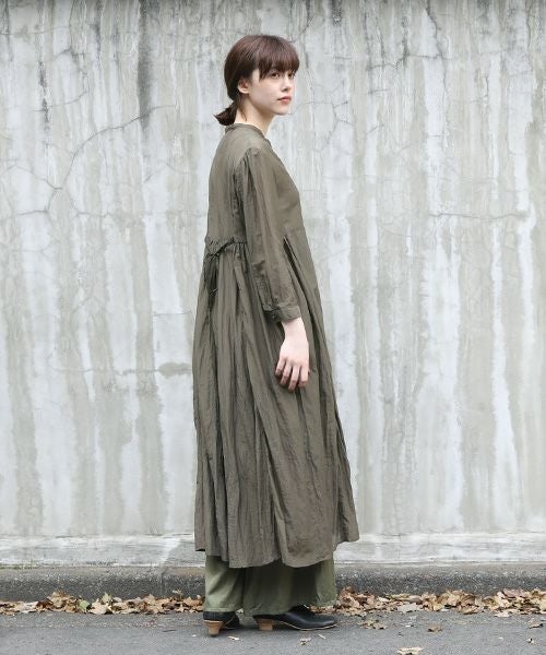 suzuki takayuki スズキタカユキ gathered dress [A221-16/khaki]