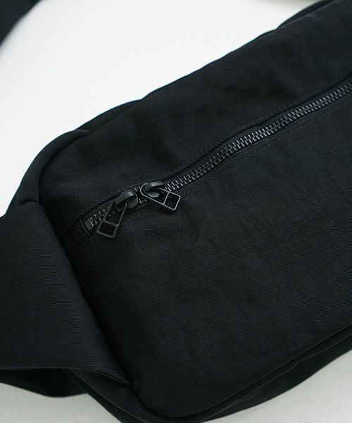 VU PRODUCT.ヴウプロダクト.body bag vu-product-B05[BLACK]