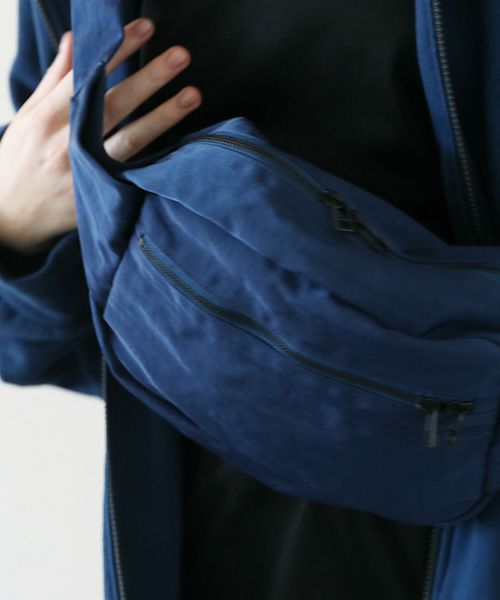 VU PRODUCT.ヴウプロダクト.body bag vu-product-B05[BLUE]