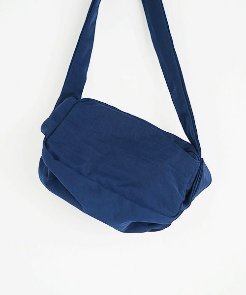 VU PRODUCT.ヴウプロダクト.body bag vu-product-B05[BLUE]