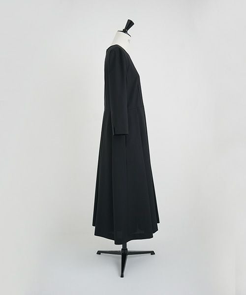 Mochi.モチ.tuck dress [ma21-op-02/black]
