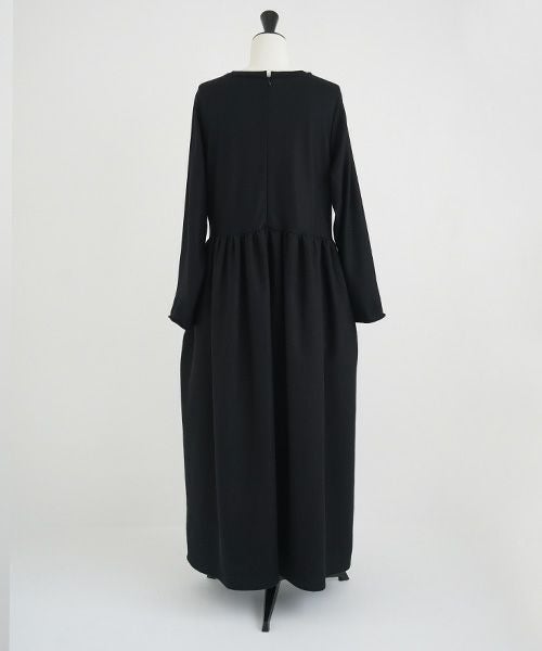 Mochi.モチ.panel dress [ma21-op-03/black]