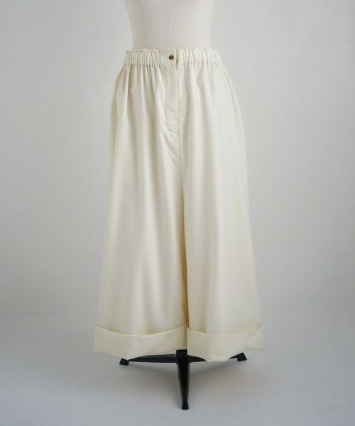 Mochi.モチ.cropped wide pants [ma21-pt-02/off white]