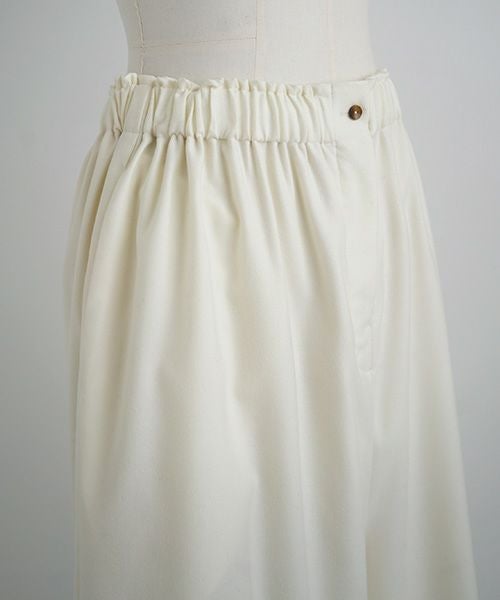 Mochi.モチ.cropped wide pants [ma21-pt-02/off white]