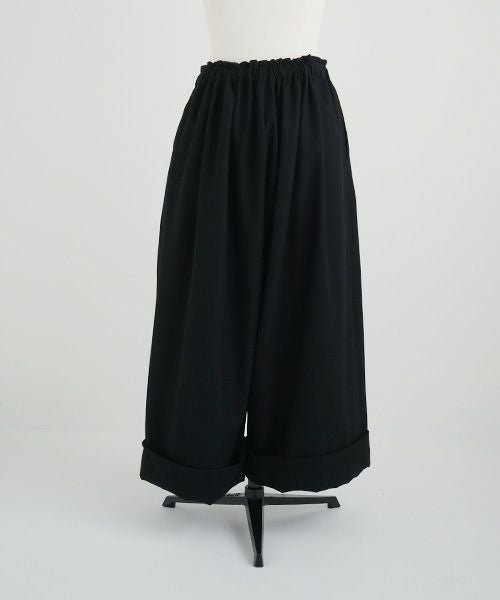 Mochi.モチ.cropped wide pants [ma21-pt-02/black]