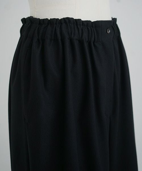 Mochi.モチ.cropped wide pants [ma21-pt-02/black]