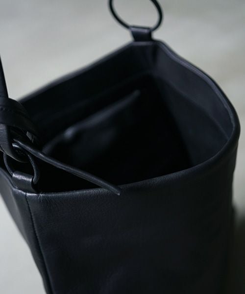 Mochi.モチ.square shoulder bag [ma-pro-08-/black]