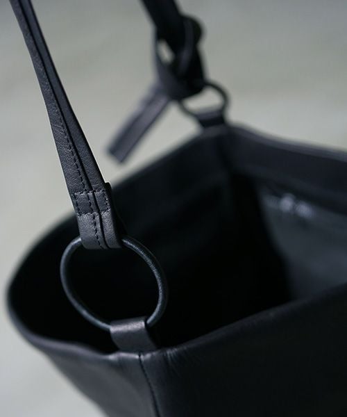 Mochi.モチ.square shoulder bag [ma-pro-08-/black]