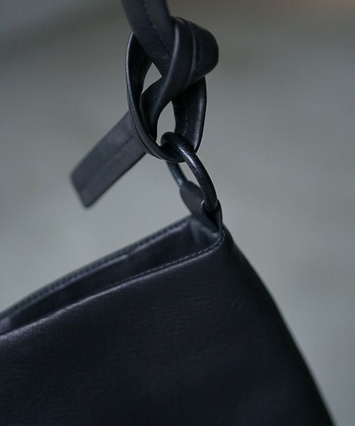 Mochi.モチ.square shoulder bag [ma-pro-08-/black]