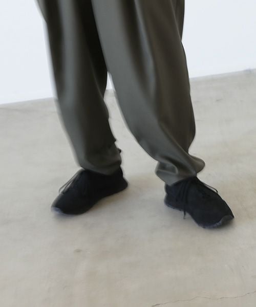 VU.ヴウ.tapered pants vu-a12-p09[KHAKI]