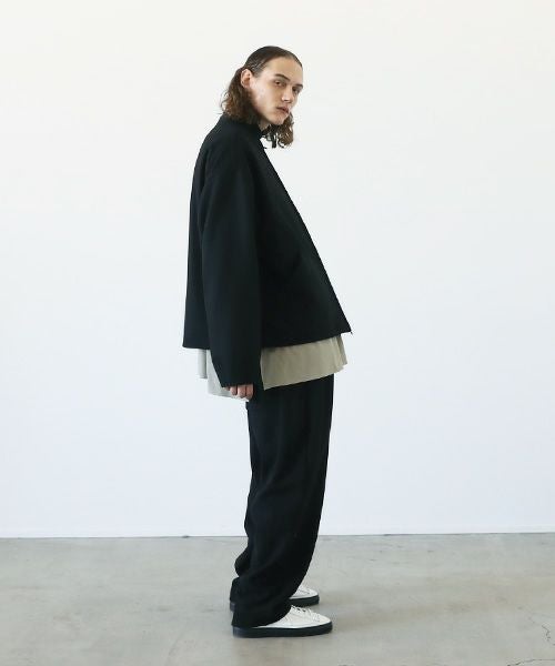 VU.ヴウ.stand collar bluson vu-a12-b12[BLACK]