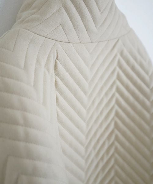 VU.ヴウ.Herringbone quilt coat vu-a12-c14[ICE GRAY]_