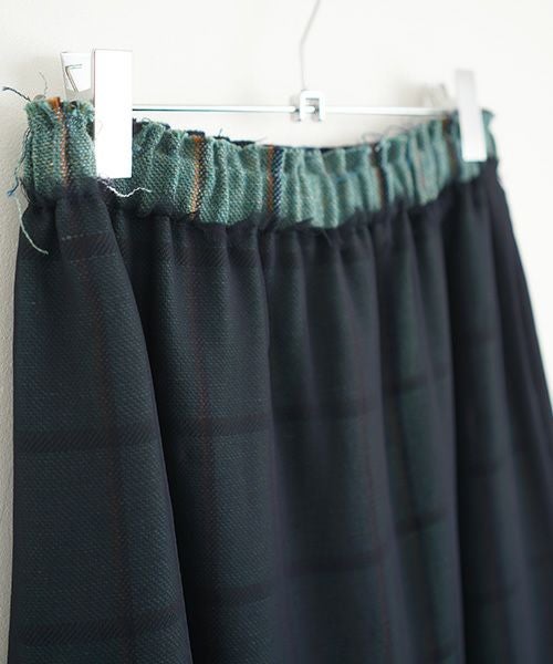 ohta.オオタ.navy chesk skirt [sk-14C]