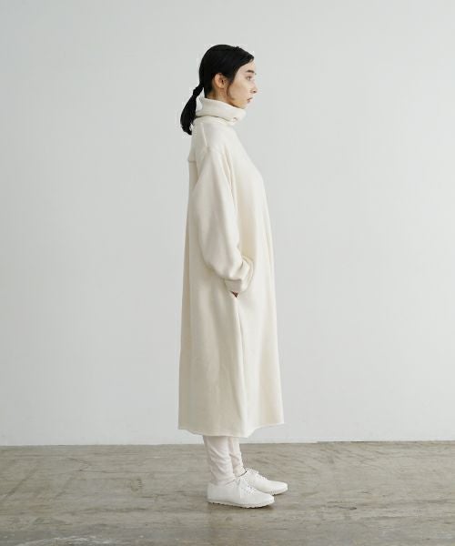 Mochi / home&miles.モチ / ホーム＆マイルズ.sweat one piece [off white]