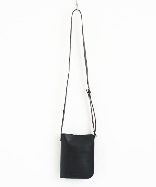 EDROBERTJUDSON.エドロバートジャドソン.box stitch pouch[B01Q BG-169/ 05.black]