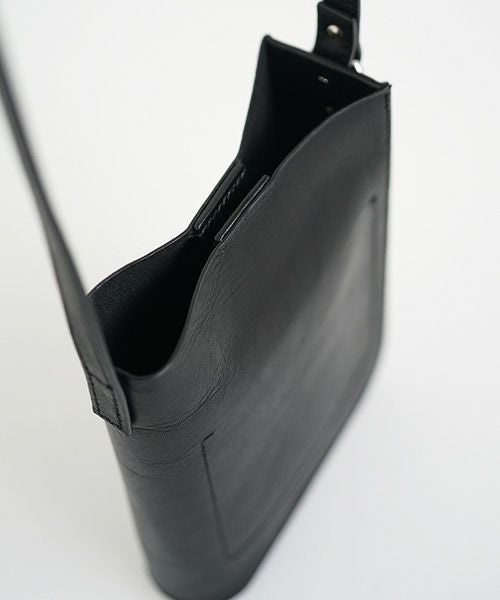 EDROBERTJUDSON.エドロバートジャドソン.box stitch pouch[B01Q BG-169/ 05.black]
