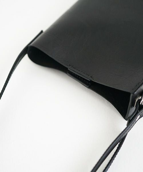 EDROBERTJUDSON.エドロバートジャドソン.box stitch pouch[B01Q BG-169/ 05.black]