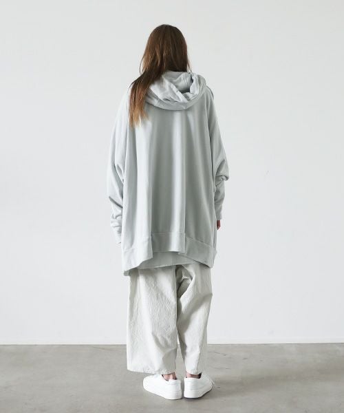 VU.ヴウ.dyed hoody vu-s22-t11[CHALK]:s_