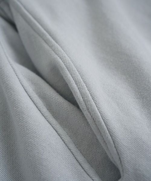 VU.ヴウ.dyed hoody vu-s22-t11[CHALK]:s_