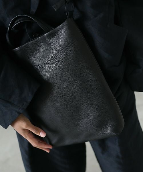 VU PRODUCT.ヴウプロダクト.vu-product-B08[BLACK].fold&toto bag