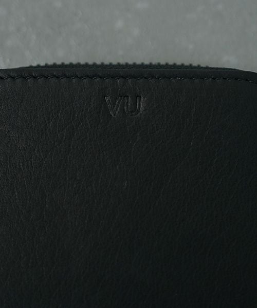 VU PRODUCT 鹿革スクエアジップウォレット ブラック｜軽くて柔らかい