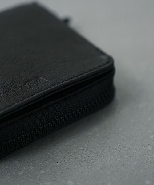 VU PRODUCT 鹿革スクエアジップウォレット ブラック｜軽くて柔らかい