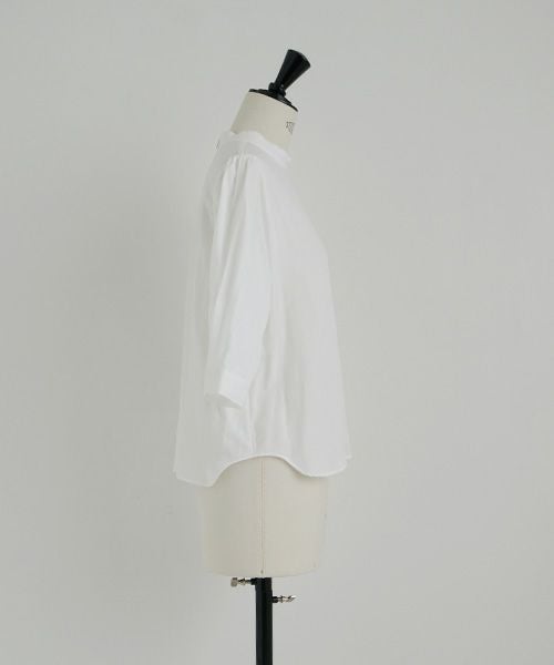 Mochi.モチ.gather blouse(organic cotton) [ms22-b-02/white]