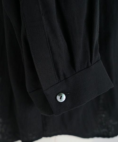 Mochi.モチ.gather blouse(organic cotton) [ms22-b-02/black]
