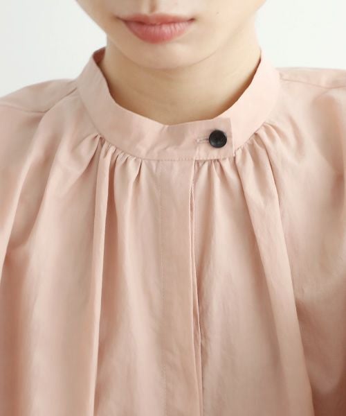 Mochi.モチ.gather blouse(cotton linen) [ms22-b-03/dusty pink]