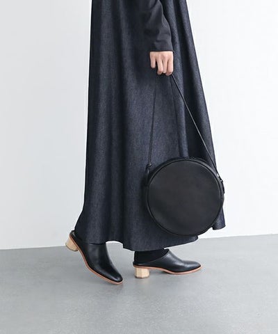 Mochi.モチ.circle shoulder bag [ma-pro-10-/black]